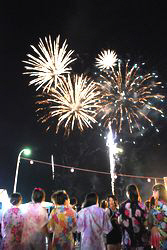 名護夏祭り花火